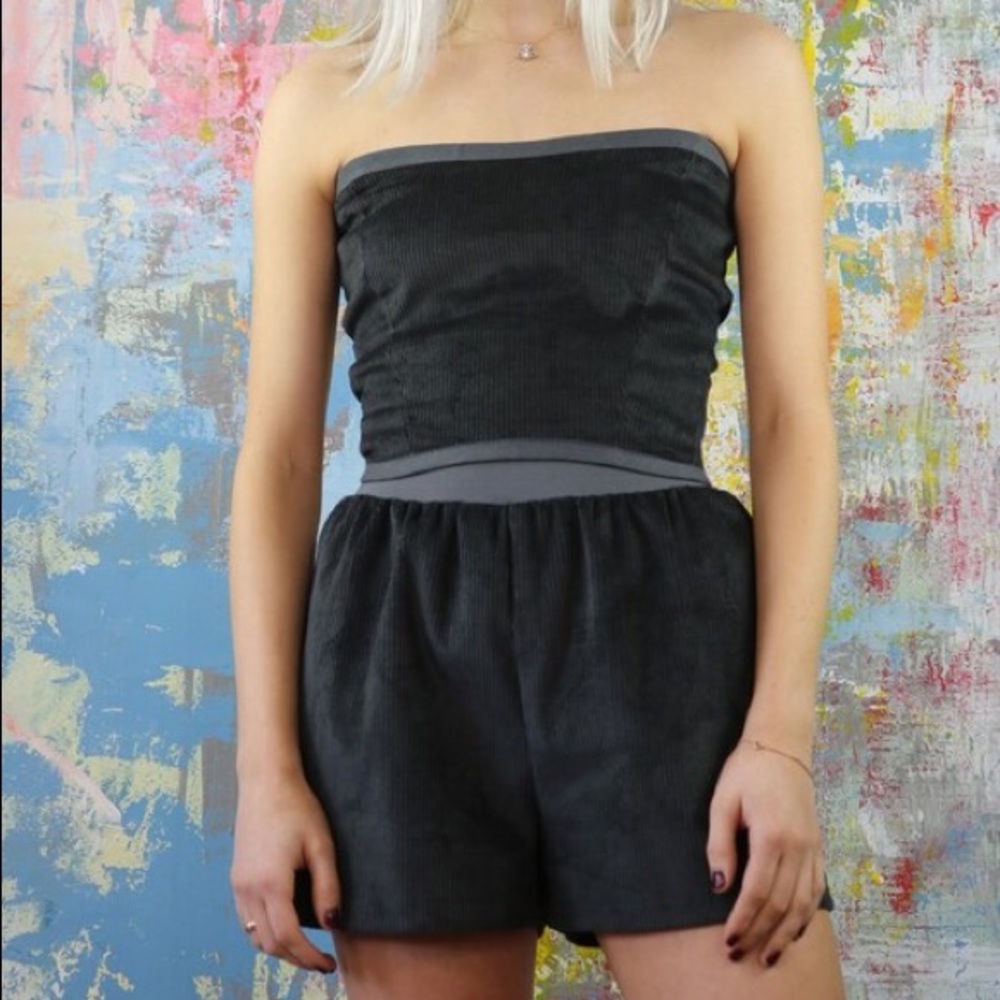 Festival ⚡️ Black Velvet Shorts